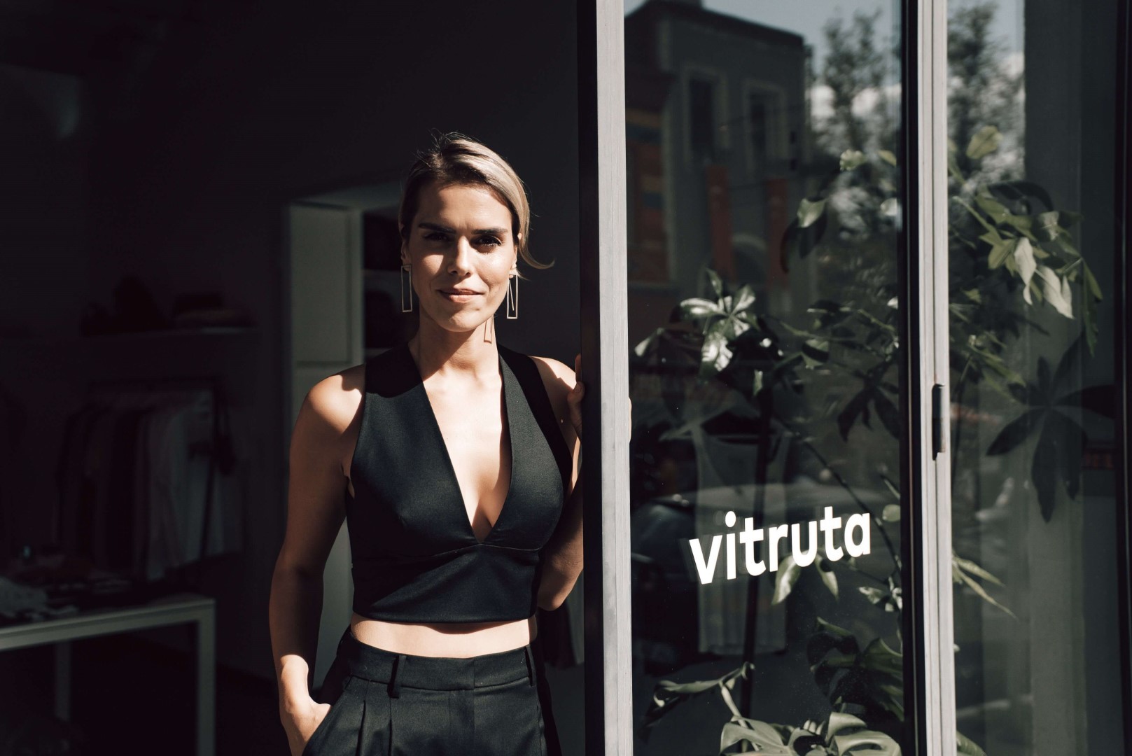 The Glow-up Guide has a trusted community of professionals - to ensure you get the best services at affordable rates.